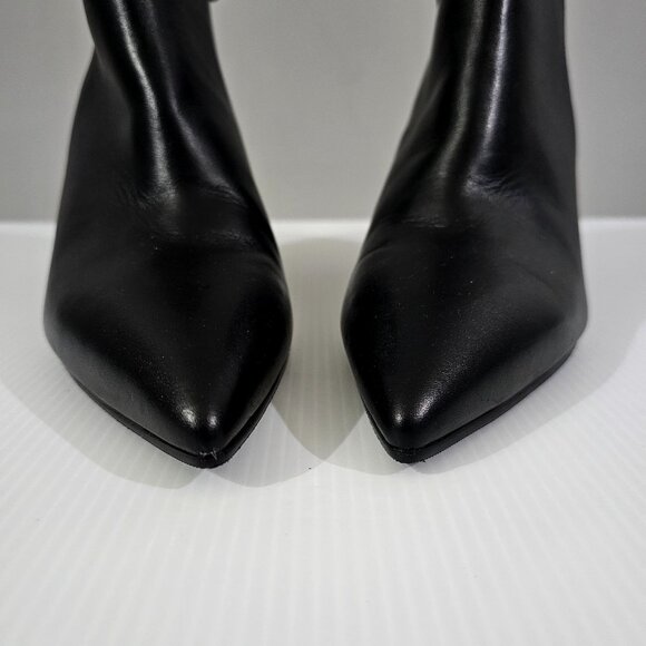 Stuart Weitzman Linsi Zip Ankle Bootie Women Shoe Black Leather Boot Size 8 - Picture 5 of 14